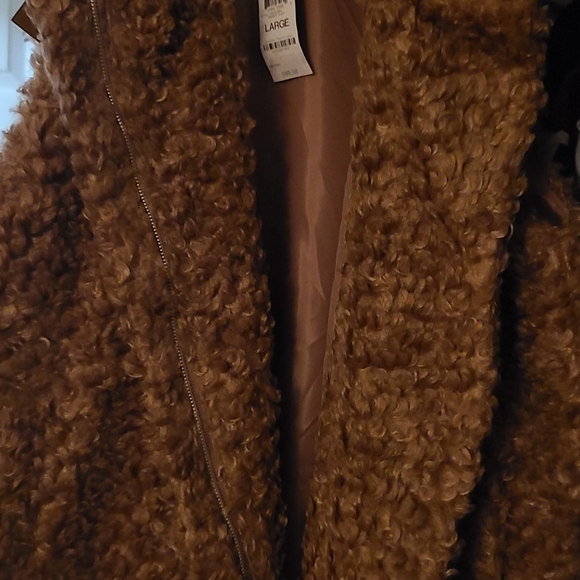 INC International Concepts Sherpa Vest in Baked Clay, Size Large, Soft Material - Picture 6 of 7